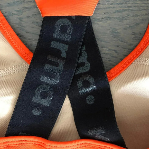 KARMA Activewear Racer Back Sports Bra Orange + Black Size Small - NWT - Picture 3 of 3